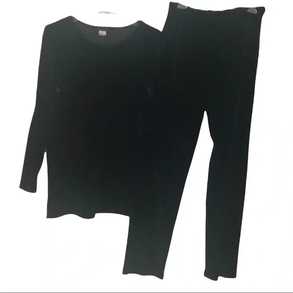 Lapis Black Velvet Longsleeved Round neckline Top and matching pants Sz L - Picture 7 of 8